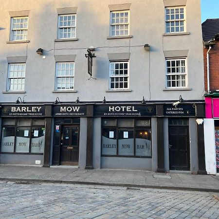Barley Mow Hotel Pontefract Buitenkant foto