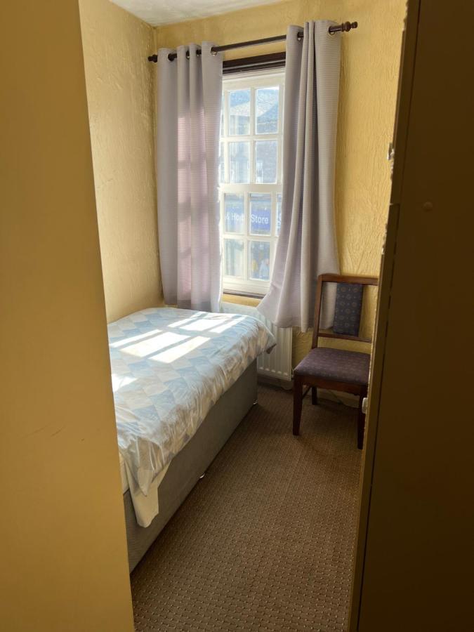Barley Mow Hotel Pontefract Buitenkant foto